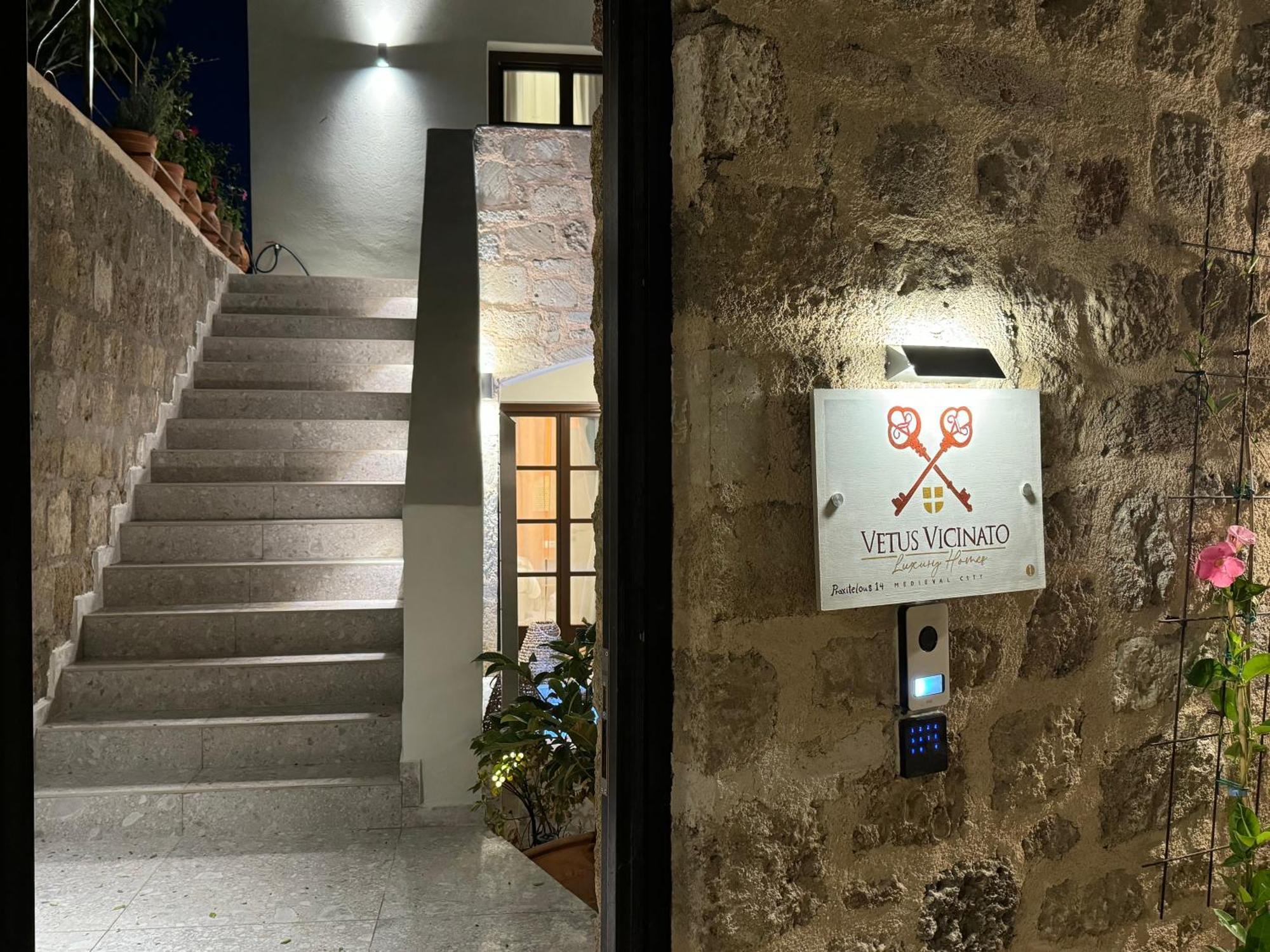 Vetus Vicinato Luxury Homes Rhodes City Exterior foto